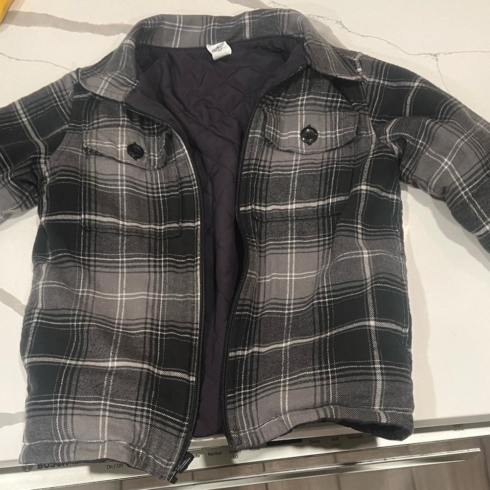 OshKosh B'gosh Charcoal Plaid Outerwear size 6